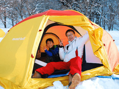 　　雪中キャンプ（テント泊）