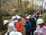 準備万全、沢歩きへ