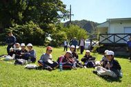 眺めも最高、芝生でお弁当