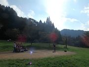 青空の中、記念撮影