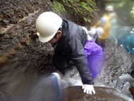 今日も沢登り