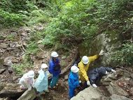 力を合わせて登ります